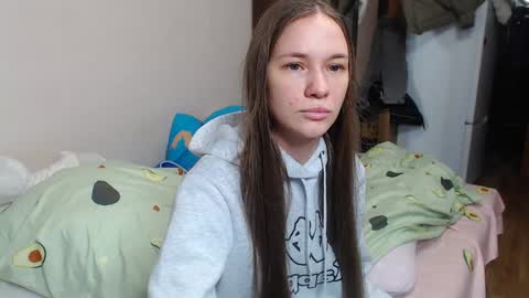 Snapshot of leila_bambi chatting on 15, 1, 2025 leila_bambi online show from 15, 1, 2025