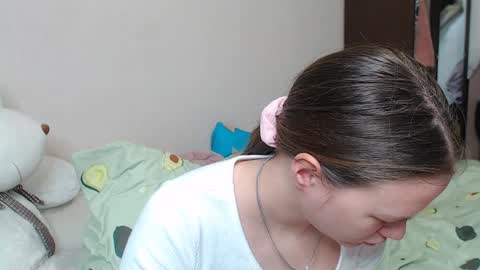 Snapshot of leila_bambi chatting on 22, 1, 2025 leila_bambi online show from 22, 1, 2025