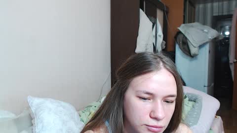 Snapshot of leila_bambi_ chatting on 10, 1, 2025 leila_bambi_ online show from 10, 1, 2025