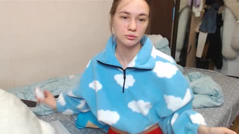 Snapshot of leila_bambi_ chatting on 13, 2, 2025 leila_bambi_ online show from 13, 2, 2025