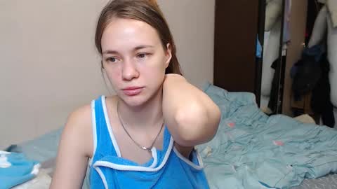 Snapshot of leila_bambi_ chatting on 18, 2, 2025 leila_bambi_ online show from 18, 2, 2025