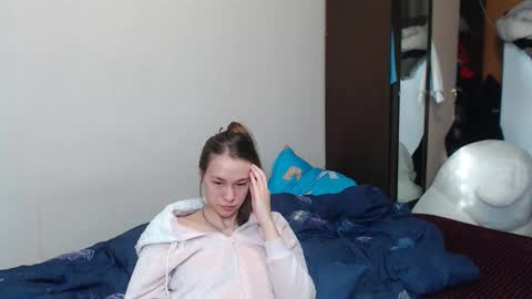 Snapshot of leila_bambi_ chatting on 22, 2, 2025 leila_bambi_ online show from 22, 2, 2025