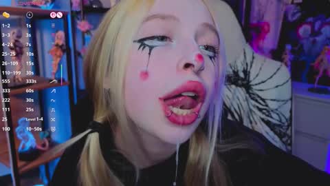 Leila online show from 28, 11, 2025