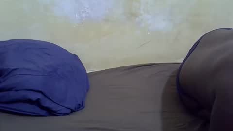 Snapshot of leilah_cute19 chatting on 5, 5, 2026 leilah_cute19 online show from 5, 5, 2026