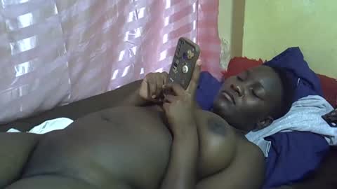 Snapshot of leilah_cute19 chatting on 15, 5, 2026 leilah_cute19 online show from 15, 5, 2026