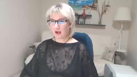 Leila Kinky online show from 31, 1, 2025