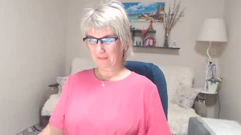 Leila Kinky online show from 13, 10, 2025