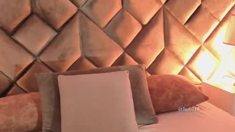 Snapshot of leizathompson chatting on 11, 2, 2026 Leizathompson online show from 11, 2, 2026