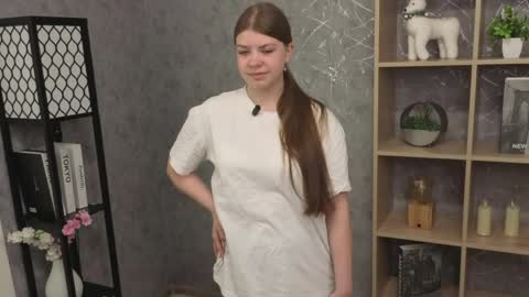 Snapshot of lelafileds chatting on 13, 5, 2026 Amelia online show from 13, 5, 2026