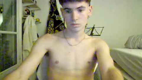 Snapshot of lelele44 chatting on 8, 10, 2025 lelele44 online show from 8, 10, 2025