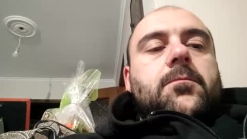 Snapshot of lelshop chatting on 12, 11, 2025 lelshop online show from 12, 11, 2025