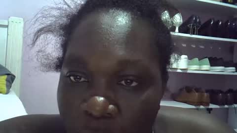 Snapshot of lemon_girl90 chatting on 25, 11, 2025 lemon_girl90 online show from 25, 11, 2025