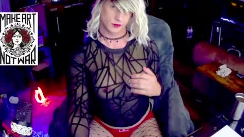 Lemon Stealing Whore online show from 12, 5, 2026