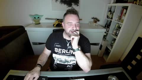 Ange online show from 30, 1, 2025