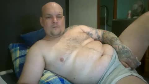 Snapshot of len_iwy chatting on 13, 4, 2026 len_iwy online show from 13, 4, 2026