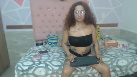 lena_lawson online show from 10, 12, 2024