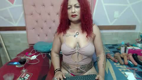 lena_lawson online show from 17, 11, 2025