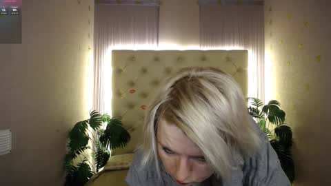 Lena online show from 23, 12, 2024
