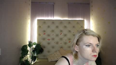 Lena online show from 30, 12, 2024