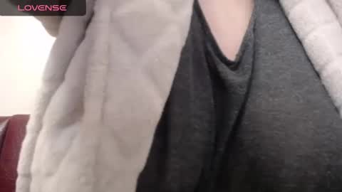 lenagolden online show from 7, 12, 2024