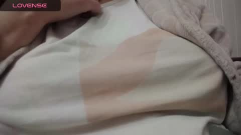 lenagolden online show from 28, 1, 2025