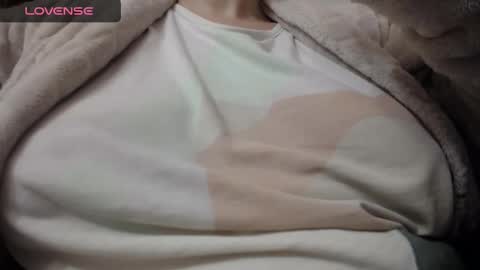 lenagolden online show from 29, 1, 2025