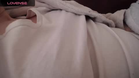 lenagolden online show from 20, 2, 2025