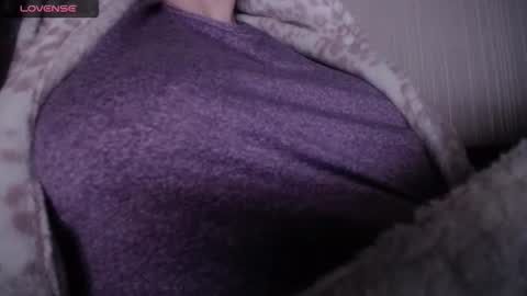 lenagolden online show from 11, 4, 2026