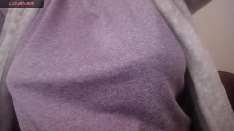 lenagolden online show from 15, 4, 2026