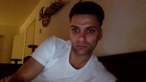 Armando online show from 4, 10, 2025