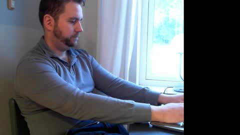 Snapshot of leofromsweden chatting on 21, 2, 2025 Leofromsweden online show from 21, 2, 2025