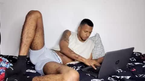 Snapshot of leohot24 chatting on 7, 1, 2025 leo online show from 7, 1, 2025