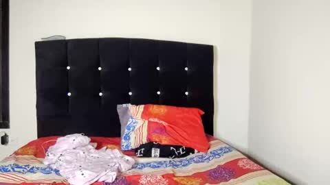 Snapshot of leohot24 chatting on 8, 3, 2025 leo online show from 8, 3, 2025