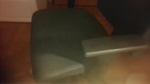 leom92 online show from 4, 4, 2026