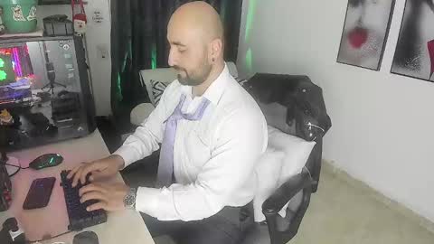 Leon online show from 28, 12, 2024