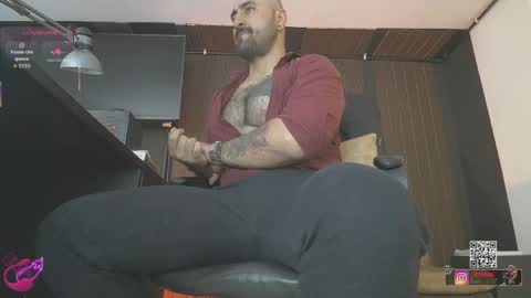 Snapshot of leon_1717 chatting on 15, 5, 2026 Leon online show from 15, 5, 2026