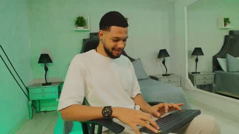 Leonard online show from 25, 2, 2025