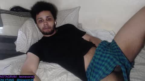 Snapshot of leonevans33 chatting on 6, 2, 2026 LSE online show from 6, 2, 2026