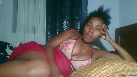 Snapshot of leonnida chatting on 31, 3, 2026 leonnida online show from 31, 3, 2026