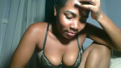 Snapshot of leonnida chatting on 14, 4, 2026 leonnida online show from 14, 4, 2026