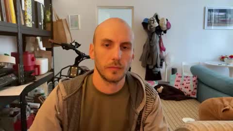 Snapshot of leonvampire chatting on 1, 10, 2025 Leon online show from 1, 10, 2025