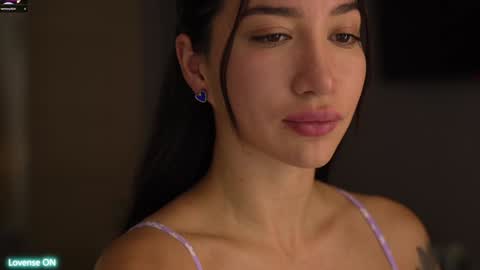 Leora online show from 15, 12, 2024