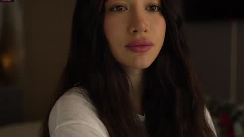 Leora online show from 27, 12, 2024