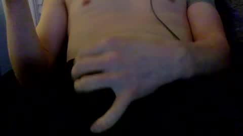 Snapshot of leoscams chatting on 8, 8, 2026 Leo online show from 8, 8, 2026