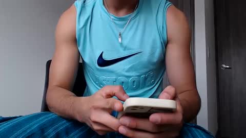 leostorm25 online show from 20, 2, 2025