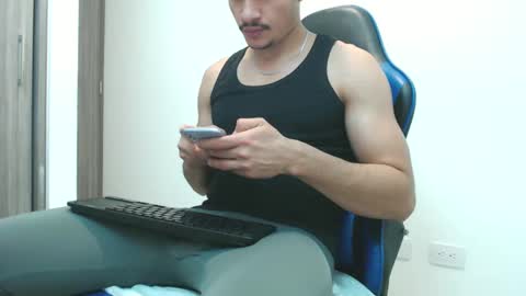 leostorm25 online show from 7, 10, 2025