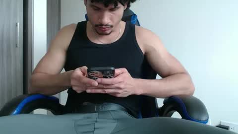 leostorm25 online show from 24, 10, 2025