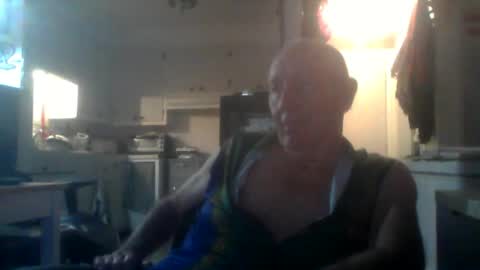 Snapshot of lesage9049 chatting on 4, 8, 2026 lesage9049 online show from 4, 8, 2026