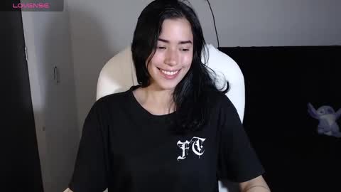 Snapshot of leslieblack_ chatting on 21, 2, 2025 leslie online show from 21, 2, 2025