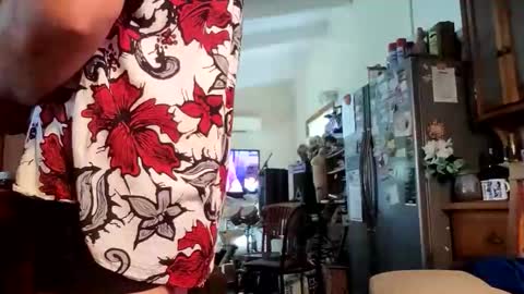 Snapshot of letsrockon chatting on 20, 12, 2025 Lets Rock online show from 20, 12, 2025